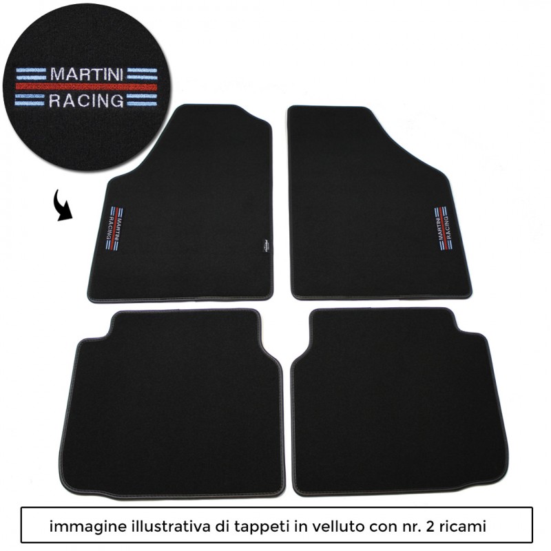 Logo MARTINI RACING con 2 ricami diretti su tappeti anteriori