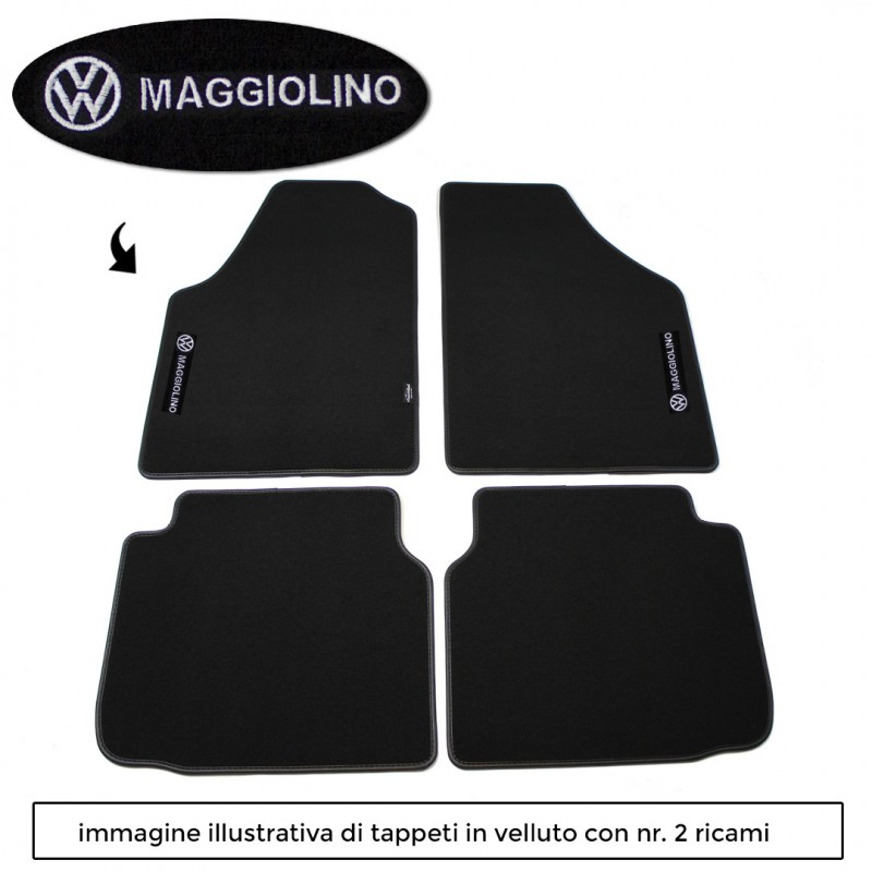 Logo MAGGIOLINO con 2 ricami diretti su tappeti anteriori